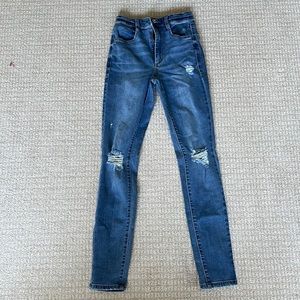 Garage Ripped Skinny Jeans